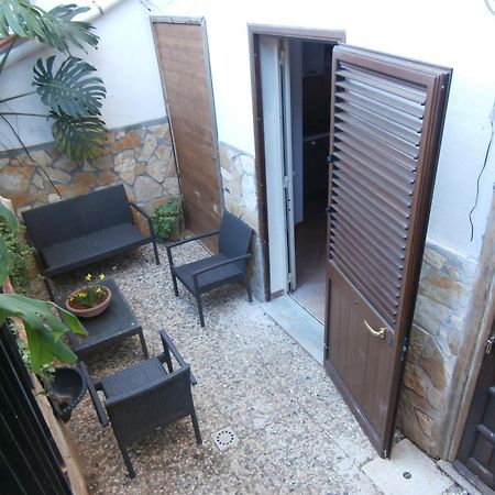 Busalacchi B&B Монделло Экстерьер фото